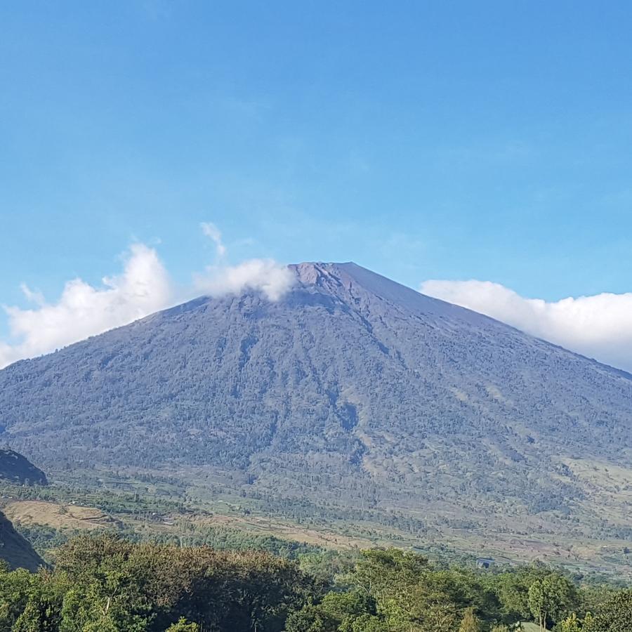 Nusantara Hotel Sembalun Sembalunlawang Exteriör bild